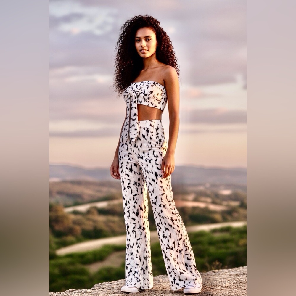 4th + Reckless Bandeau top and wide leg pants